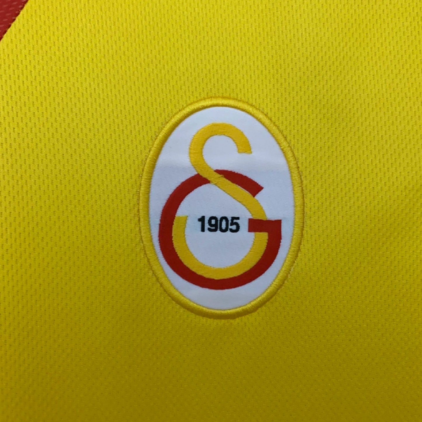 Galatasaray 1998-99 Home Retro Jersey