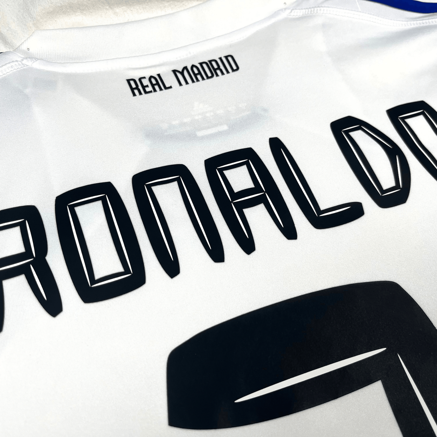 Real Madrid 2010-11 Home Retro Jersey - Ronaldo #7