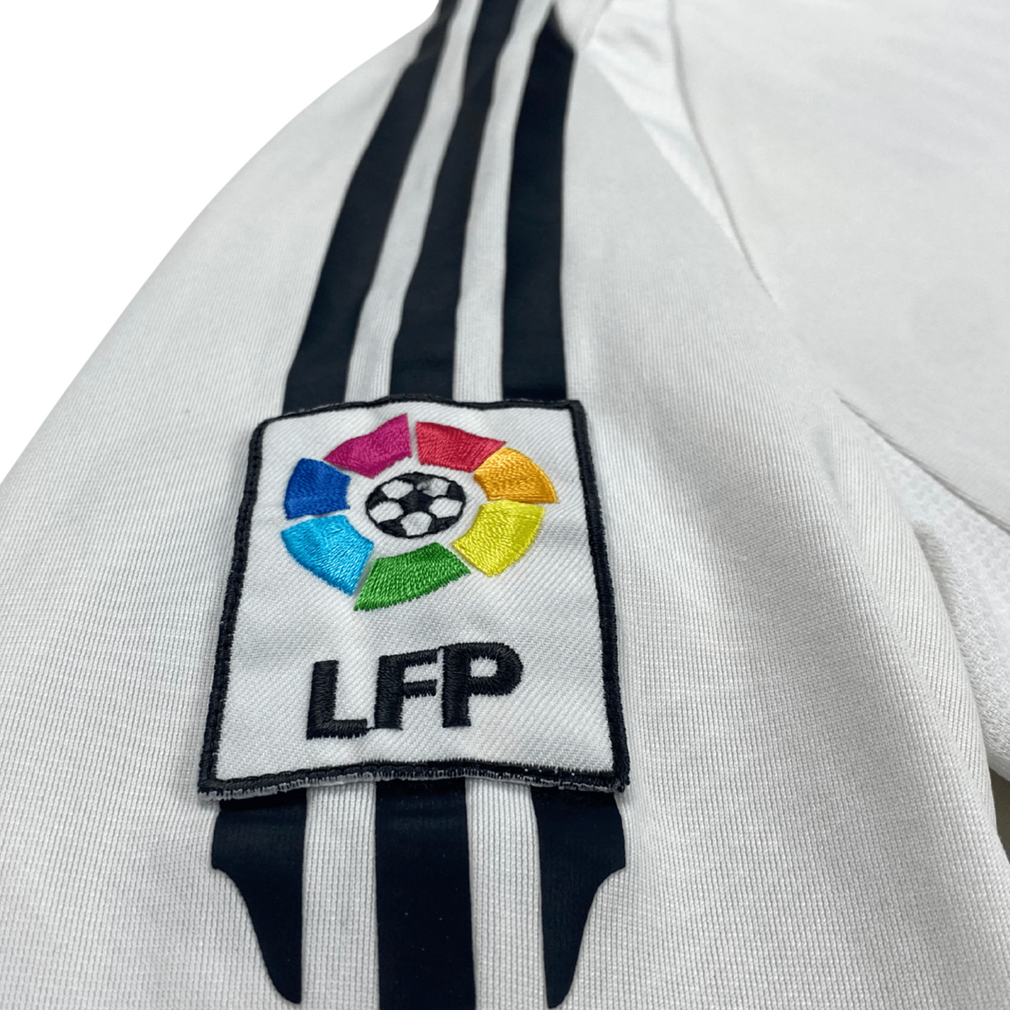 Real Madrid 2005-06 Home Retro Jersey - Beckham #23