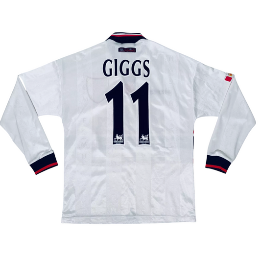 Manchester United 1997-99 Away Retro Jersey - Giggs #11