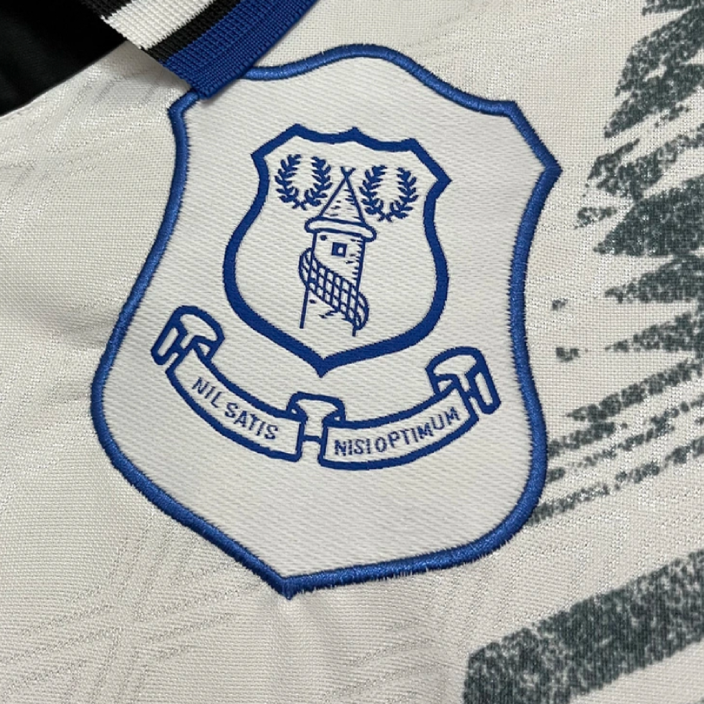 Everton 1994-95 Away Retro Jersey