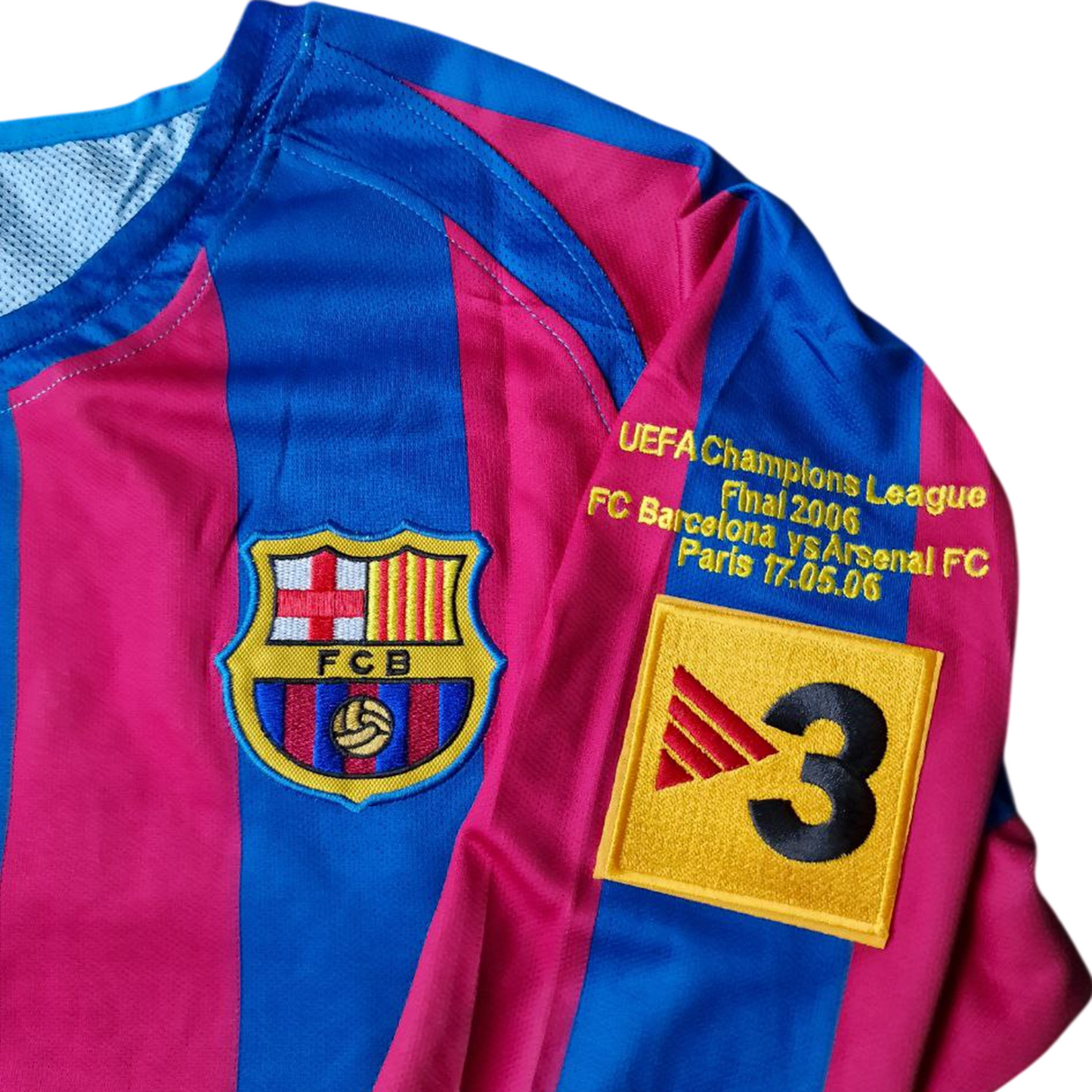 FC Barcelona 2005-06 Home Retro Jersey - Ronaldinho #10