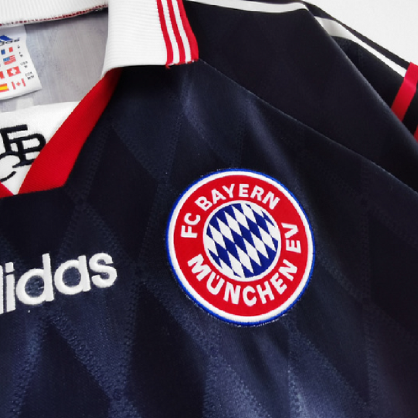 Bayern München 1997-99 Home Retro Jersey - Matthäus #10
