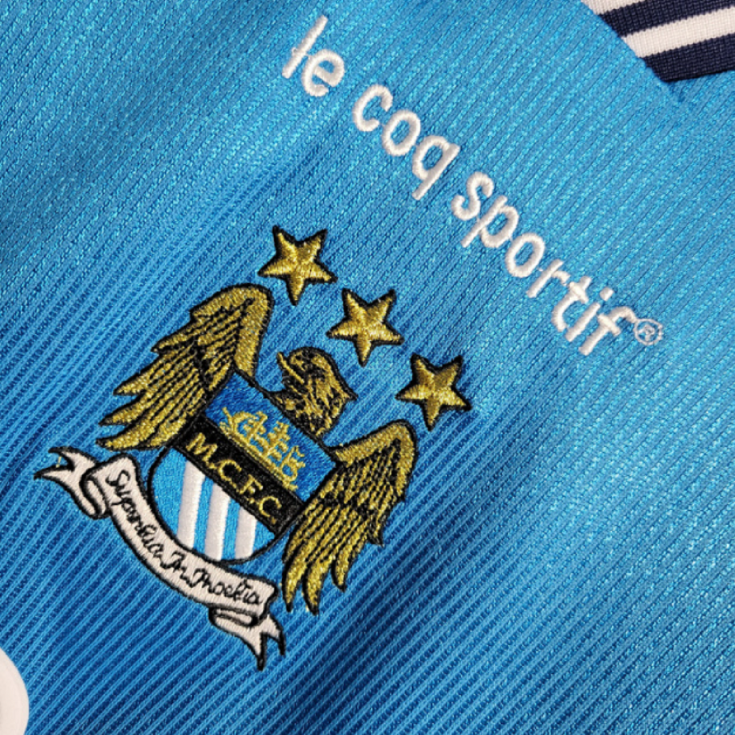 Manchester City 1999-2001 Home Retro Jersey
