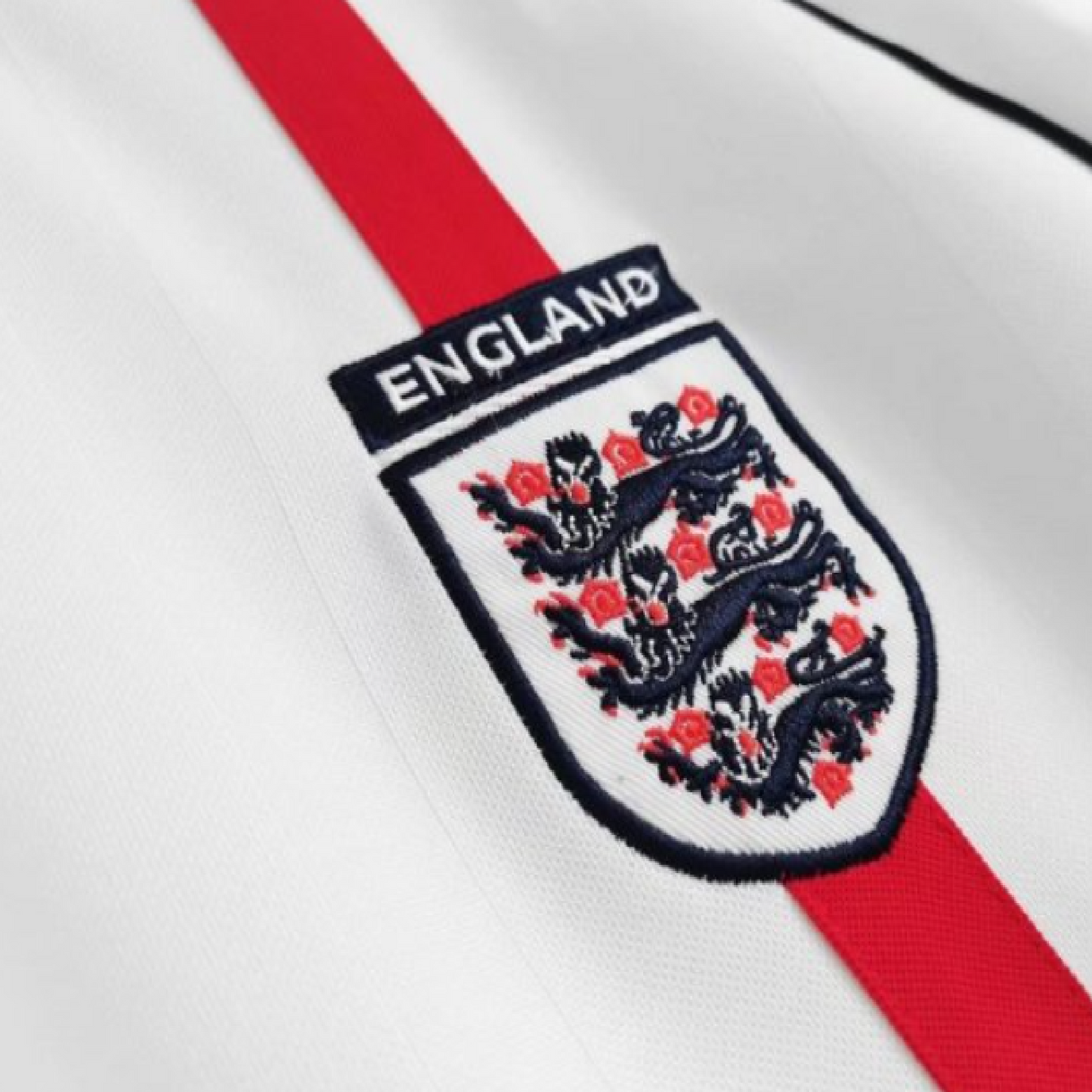 England 2002 Home Retro Jersey - Owen #10