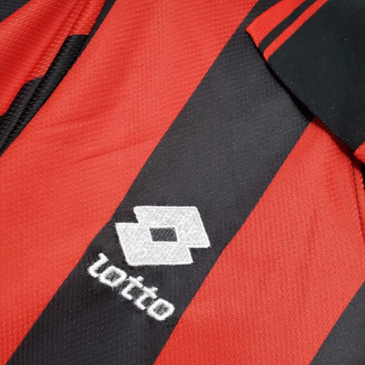 AC Milan 1996-97 Home Retro Jersey - Maldini #3