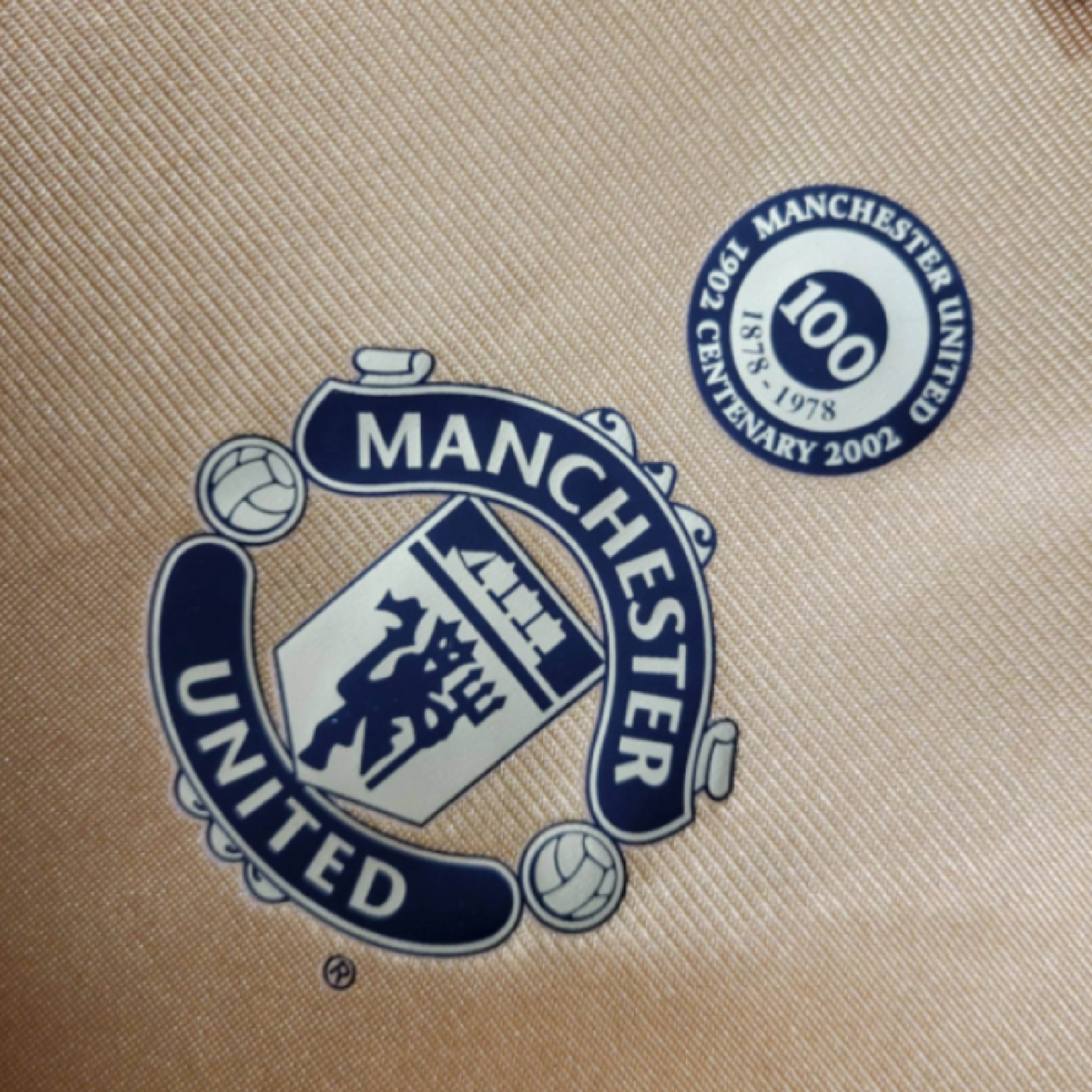 Manchester United 2001-02 Reversible Away Retro Jersey